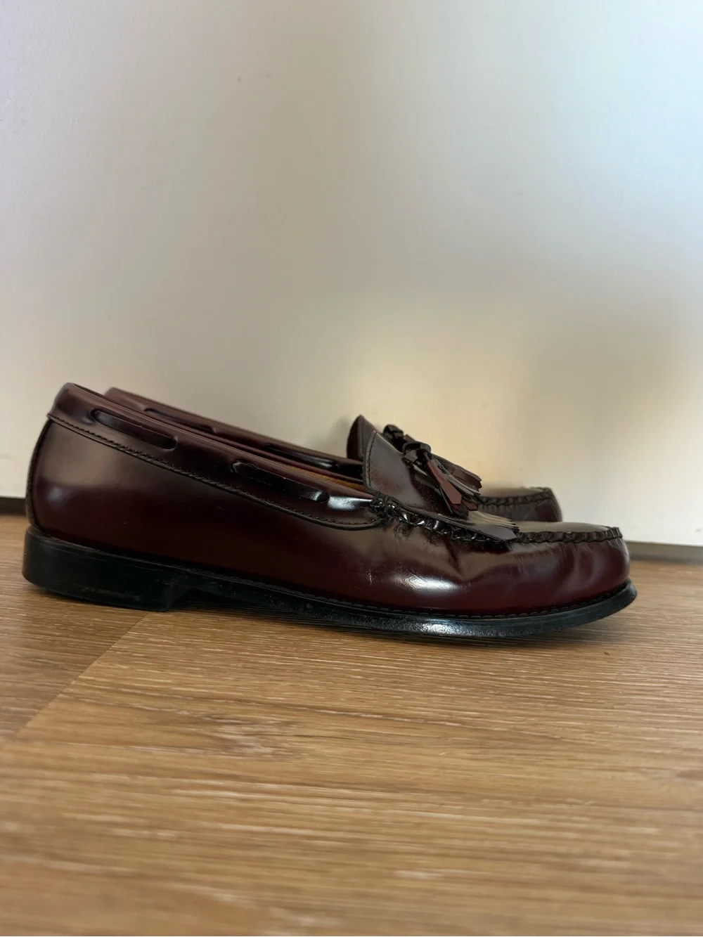 G.H. Bass & Co. Burgundy Tassel Kiltie Loafers